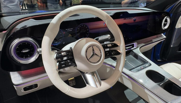 Mercedes modellerine fiziksel düğmeler geri geliyor