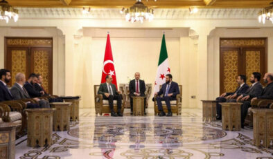 MİT Başkanı Kalın, Şam’da Suriye Cumhurbaşkanı Ahmed Şara’yla görüşecek