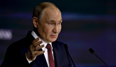 Putin: Trump ile görüşme Ukrayna’da barışın yolunu açtı