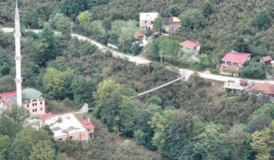 Samsun’da babasının vasiyetiyle camiye askma köprü yaptı