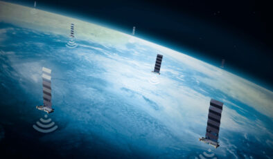 SpaceX, 2025’te 2 binden fazla Starlink uydusu fırlattı