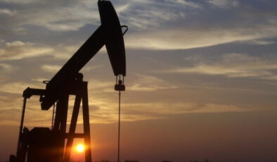 Suriye’de 14 yıl sonra ilk: Ham petrol ihracatı gerçekleştirildi