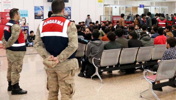 Türkiye, düzensiz göçle mücadelesini etkin şekilde sürdürüyor