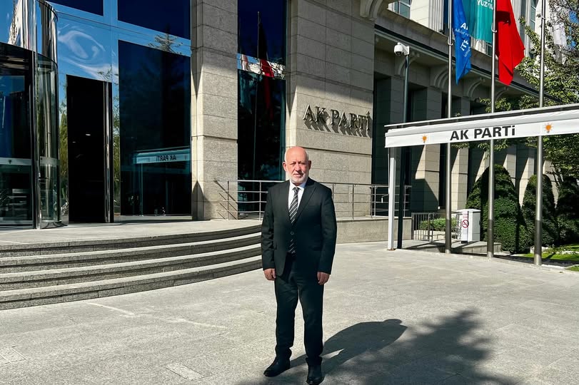 Ahmet Baha Öğütken2