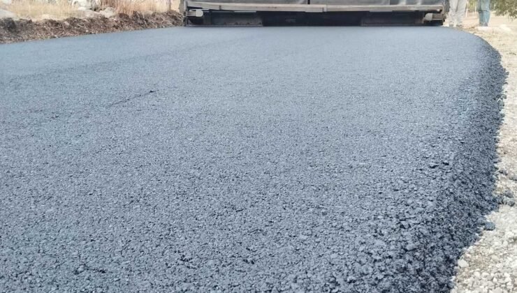 Şebinkarahisar’da Asfalt Seferberliği: Yollar Yenileniyor