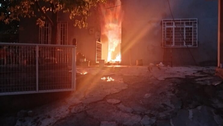 Şebinkarahisar Kırkgöz Mahallesi’nde Yangın Paniği