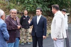 Suşehri Kaymakamı YILDIZ, Şarköy Köyü’nde Asfalt Çalışmalarını İnceledi