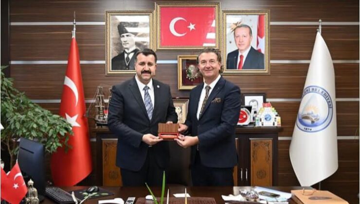 Anahtar Parti Heyetinden Başkan Kayaoğlu’na Ziyaret