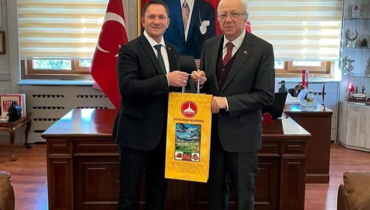 Koyulhisar Belediye Başkanı Bora Karakullukçu’dan Sivas İl Genel Meclis Başkanı’na Ziyaret