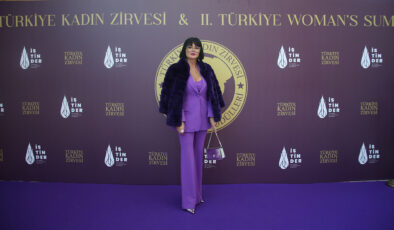 Ebru Akyüz Türkiye Kadın Zirvesi’nde