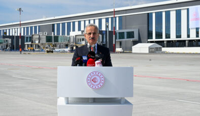 Abdulkadir Uraloğlu: Yılın ilk 9 ayında günde ortalama 686 bin kişi havayolu ile seyahat etti