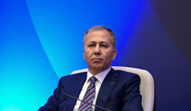 Ali Yerlikaya duyurdu: Yeni trafik kanunu 1 Ocak’ta yürürlüğe girecek