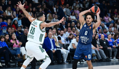 Anadolu Efes evinde Panathinaikos’a yenildi