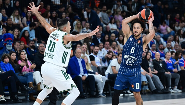 Anadolu Efes evinde Panathinaikos’a yenildi