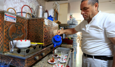 Antalya’da hayallerini gerçekleştirmek istedi: 48 yaşında okuma yazma öğrenmeye başladı