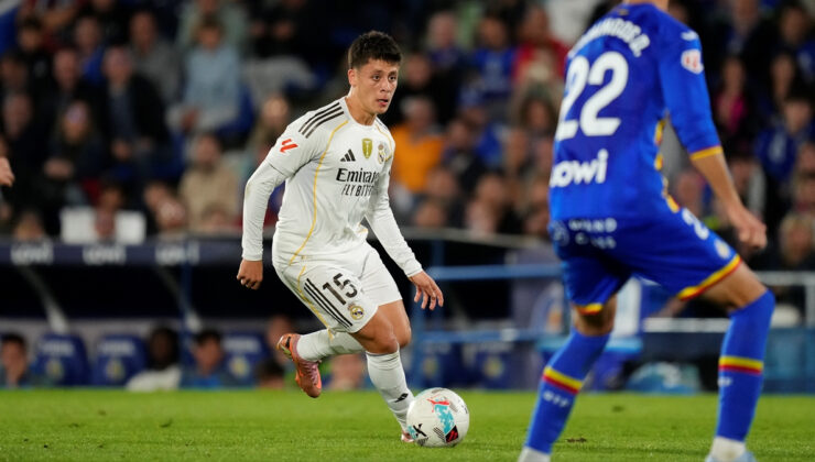 Arda Güler, Real Madrid’de ekim ayının futbolcusu seçildi