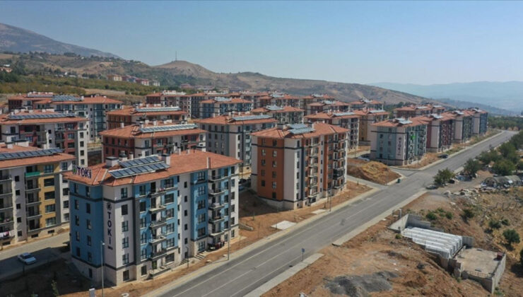 Areda Survey araştırdı: Şimdiye kadar depremzedelere kaç konut teslim edilmiştir