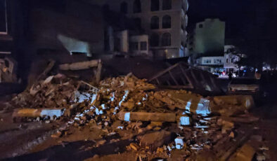 Balıkesir’deki depremin ardından bakanlardan açıklama