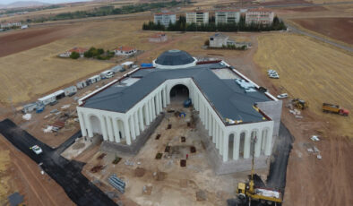 Bazı Alevi derneklerinden Hacıbektaş’taki Cemevi Külliyesi’ne tepki