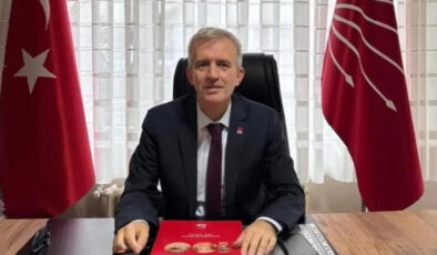 CHP’li başkanın ilk icraatı: Kadın üyenin üzerine yürüdü