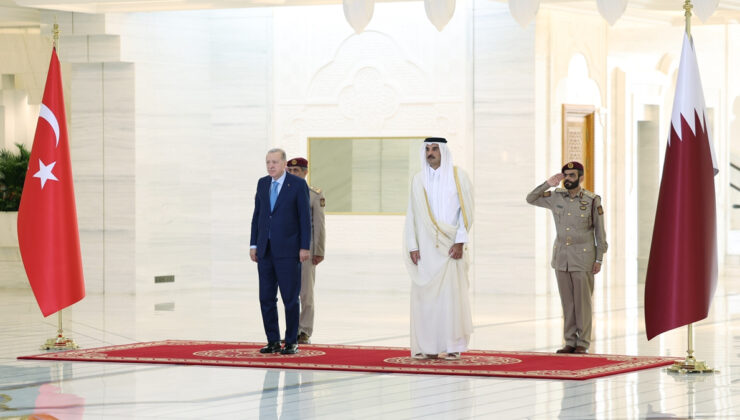 Cumhurbaşkanı Erdoğan, Katar Emiri Al Sani ile bir araya geldi