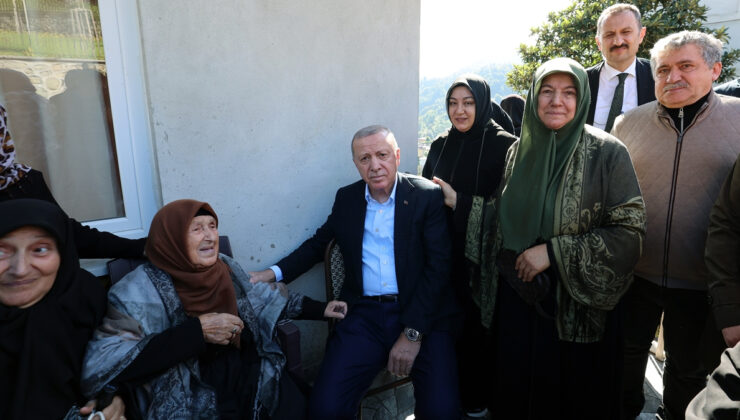 Cumhurbaşkanı Erdoğan, Rize’de komşularıyla buluştu