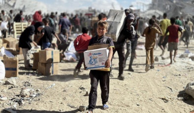 Gazze’deki hükümet, bölgeye 15 Ekim’de sadece 480 yardım tırının girdiğini açıkladı