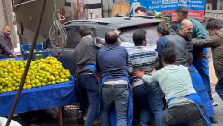 İstanbul’da tezgah açamayınca pazar yerine bırakılan aracı el birliğiyle kaldırdılar