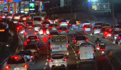 İstanbul’da trafik yoğunluğu yüzde 85’e çıktı