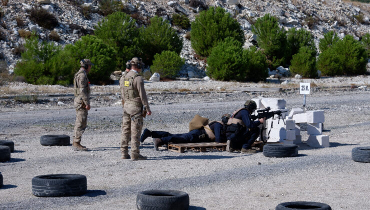İzmir’de Jandarma Komando Atış Okulu açıldı