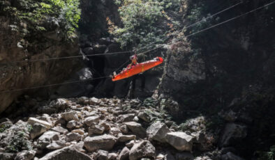 JAK timleri olası afetlere karşı yapılan tatbikatlarla zorlu görevler için hazırlandı