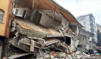 Kahramanmaraş’ta enkaz kaldırma çalışmalarının yüzde 99’unun tamamlandığı açıklandı