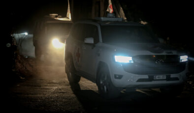 Kassam Tugayları: İki İsrailli esirin cesetleri bu akşam teslim edilecek