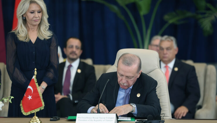 Le Figaro yazdı: Gazze ateşkesinde stratejik aktör Erdoğan