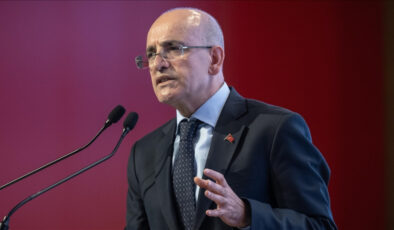Mehmet Şimşek’ten gümrük vergilerine eleştiri