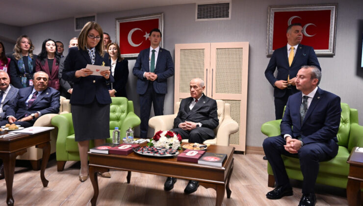 MHP’nin Siyaset ve Liderlik Okulunun 22. dönemi Devlet Bahçeli’nin katılımıyla başladı