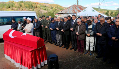 Ordu’da Kıbrıs gazisi Cemal Şahin son yolculuğuna uğurlandı