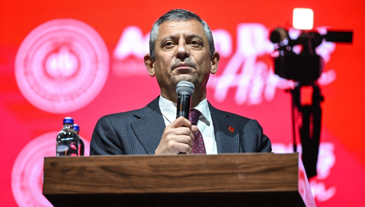 Özgür Özel: CHP, inanç ve yaşam özgürlüğünün teminatıdır