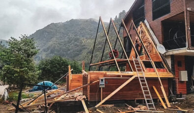 Rize Fırtına Vadisi’nde taşkın riski altındaki yapılar kaldırılıyor