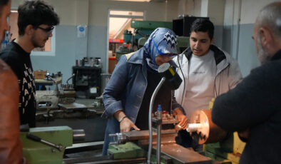 Samsun’da 45 yaşında üniversiteye başladı: Bölümünün tek kadın öğrencisi oldu