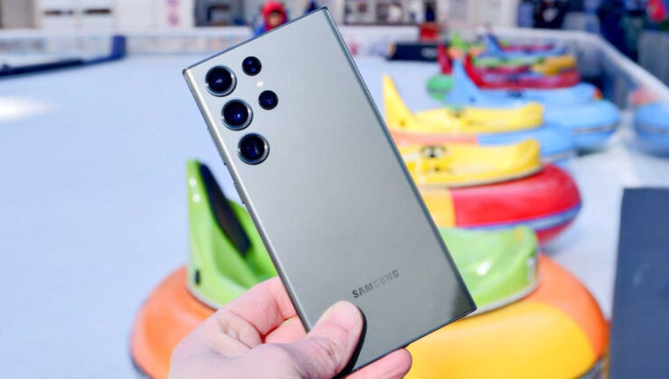 Samsung Galaxy S26 modelleri mart ayına ertelenebilir