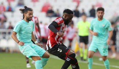 Sivasspor – Serik Spor maçında gol sesi çıkmadı