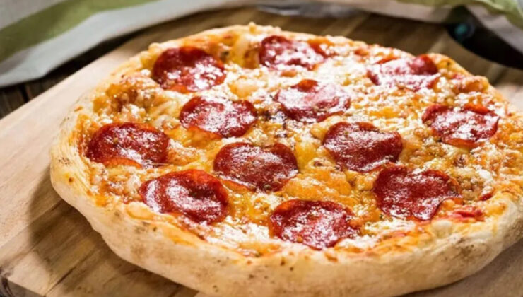 Tavada 5 malzemeli glutensiz pizza tarifi