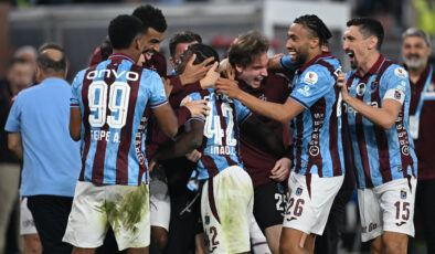 Trabzonspor sahasında hata yapmadı: Eyüpspor’u 2 golle geçti