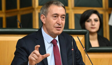 Tuncer Bakırhan’dan CHP’ye “dokunulmazlık” tepkisi