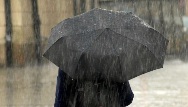 Türkiye hafta sonunu yağışlı geçirecek: Sıcaklık mevsim normallerinde
