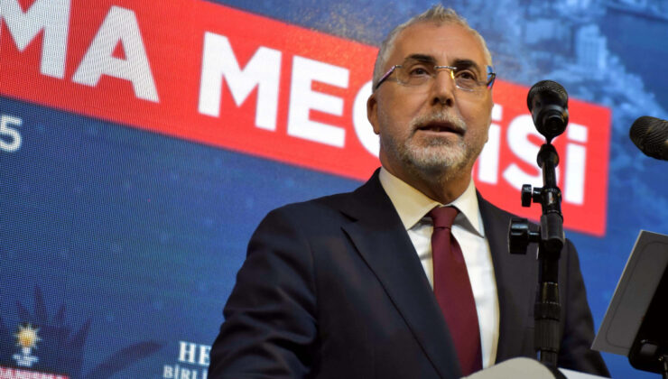 Vedat Işıkhan: İzmir çöp dağlarından ve kokudan geçilmiyor