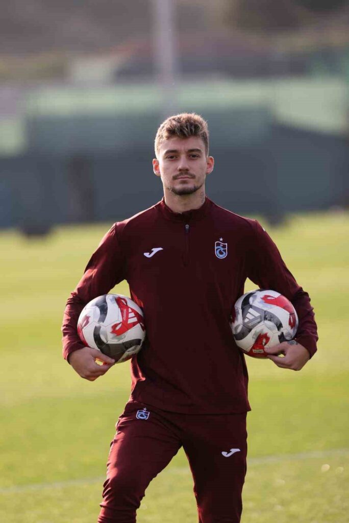 Ernest Muçi Trabzonspor Rekabet