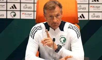 Herve Renard’dan Takdire Şayan Hareket: Ezan Başlayınca Basın Toplantısını Kesti