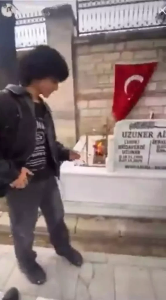 İkbal Uzuner Mezar Saygısızlığı